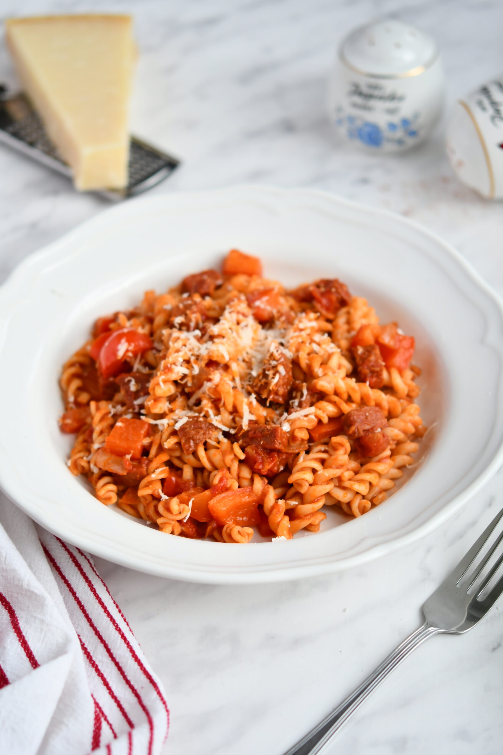 Fusilli Pasta In Tomato Sauce With Hungarian Sausage | Klysa